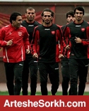 به دلیل مشکلات زمین چمن کردان پرسپولیسی ها در دانشگاه تمرین کردند