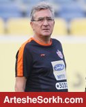 برانکو: بمانم برای چهارمین بار پرسپولیس را قهرمان می کنم