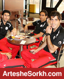 پرسپولیسی ها به برج میلاد رفتند و پینت بال بازی کردند!