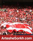 اعتراض هواداران پرسپولیس به داور