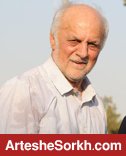پیراهن پرسپولیس به محمود خوردبین اهدا شد