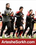 سه بازیکن تمرین نکردند/ رضایی جشن تولد گرفت، کریمی پا به توپ شد