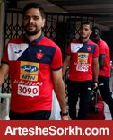 حواشی بازی: کاروان پرسپولیس وارد ورزشگاه شد