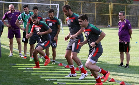 چشم انداز یک فصل مبهم