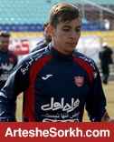 احمدزاده بازی با پیکان را از دست داد