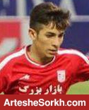 احمدزاده: شماره 27 پرسپولیس را می خواهم/ با احمدزاده 3 فصل پیش خیلی تفاوت دارم