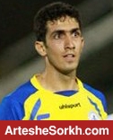 عزتی: هر بازیکنی دوست دارد در پرسپولیس بازی کند / از نظر مالی با نفت به توافق نرسم به پیشنهاد پرسپولیس فکر می کنم