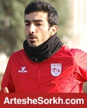 نقل و انتقالات / پرسپولیس به دنبال جذب مدافع تراکتورسازی