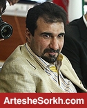 کاظم پور: سیاسی چه کاره است که حرف می زند؟/ او می خواهد همه چیز را زیر سؤال ببرد