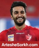سیامک و انتقال دائم به پست دفاع راست؟