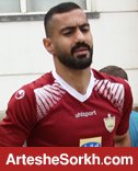 حواشی بازی: شعار علیه داور بعد از اخراج ربیع خواه