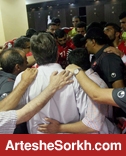 حواشی پس از بازی: پرسپولیسی ها شام را در رختکن صرف کردند
