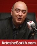 سیاسی: گفتند دایی را برکنار نکنید تا هواداران با سنگ او را بزنند