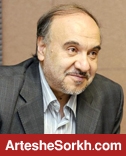 هدیه وزیر ورزش به دست سرمربی پرسپولیس رسید