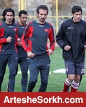 سرخپوشان پول توجیبی گرفتند/ مربیان پرسپولیس وزنه زدند