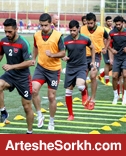 گزارش تمرین: حضور مسلمان و آغاز کری خوانی برای آبی ها