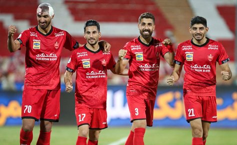 عکس پرسپولیس روی جام