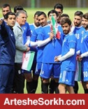 به دنبال دردانه پیروزی