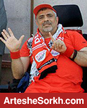 حاشیه دربی: جانباز پرسپولیسی با پُرتره یحیی آمد +عکس