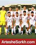 نوجوانان پرسپولیس یقه تیم مهدوی کیا را گرفتند