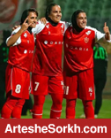 شروع جذاب نیلوفر اردلان با پرسپولیس